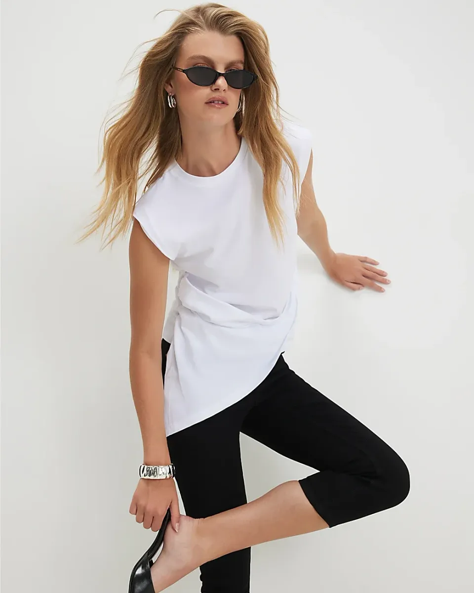 Sleeveless Asymmetric Longline Top