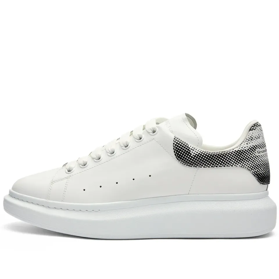 Court Sneaker