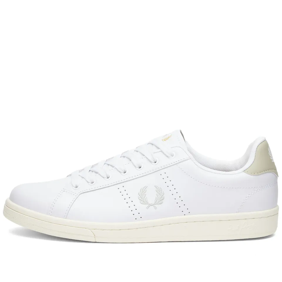 B721 Leather Sneaker