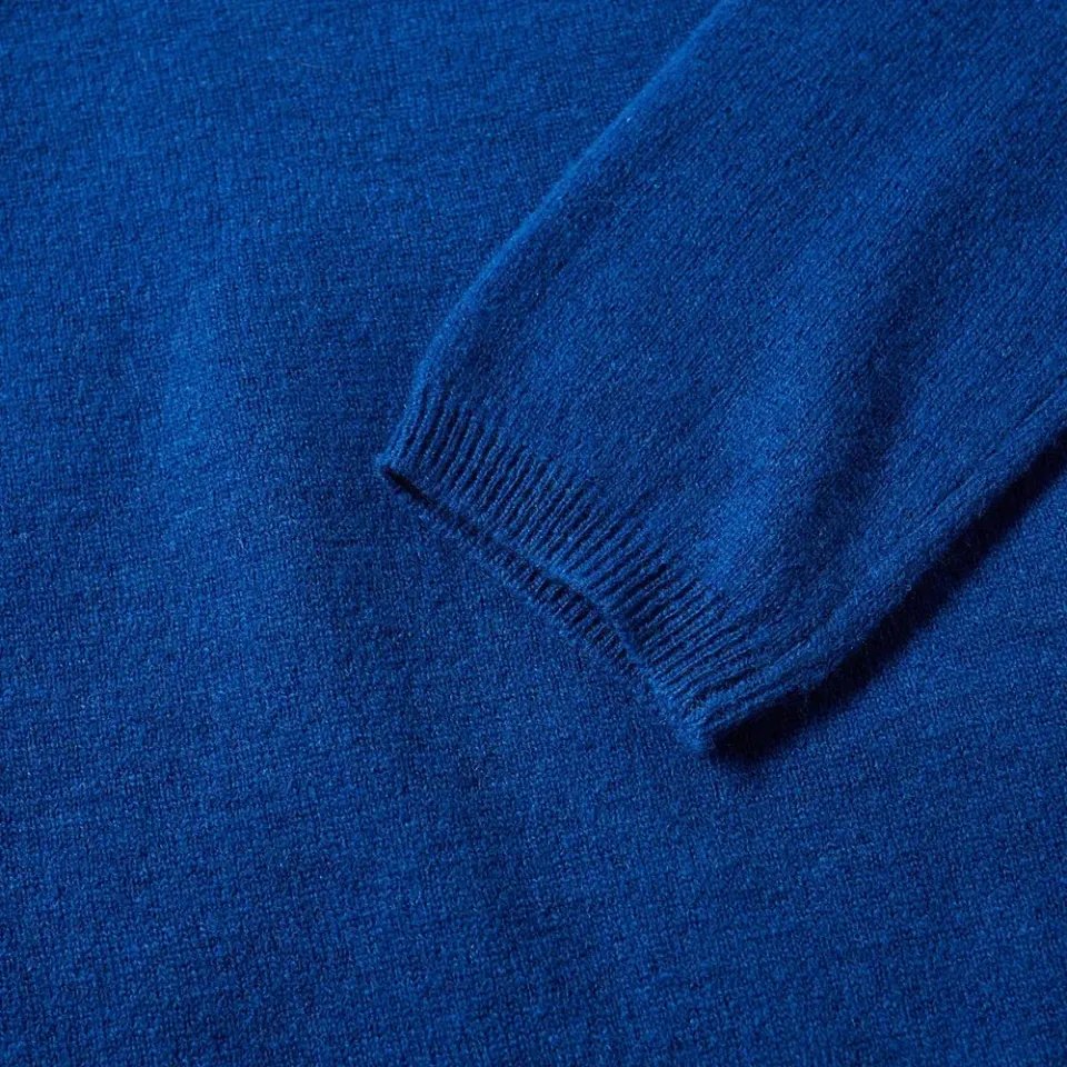 Dasher Face Crew Knit