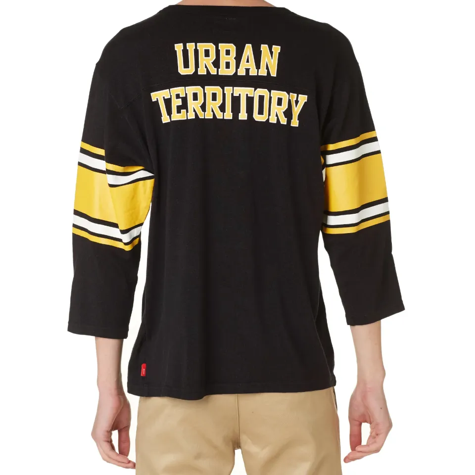 Q.B. 03 Tee