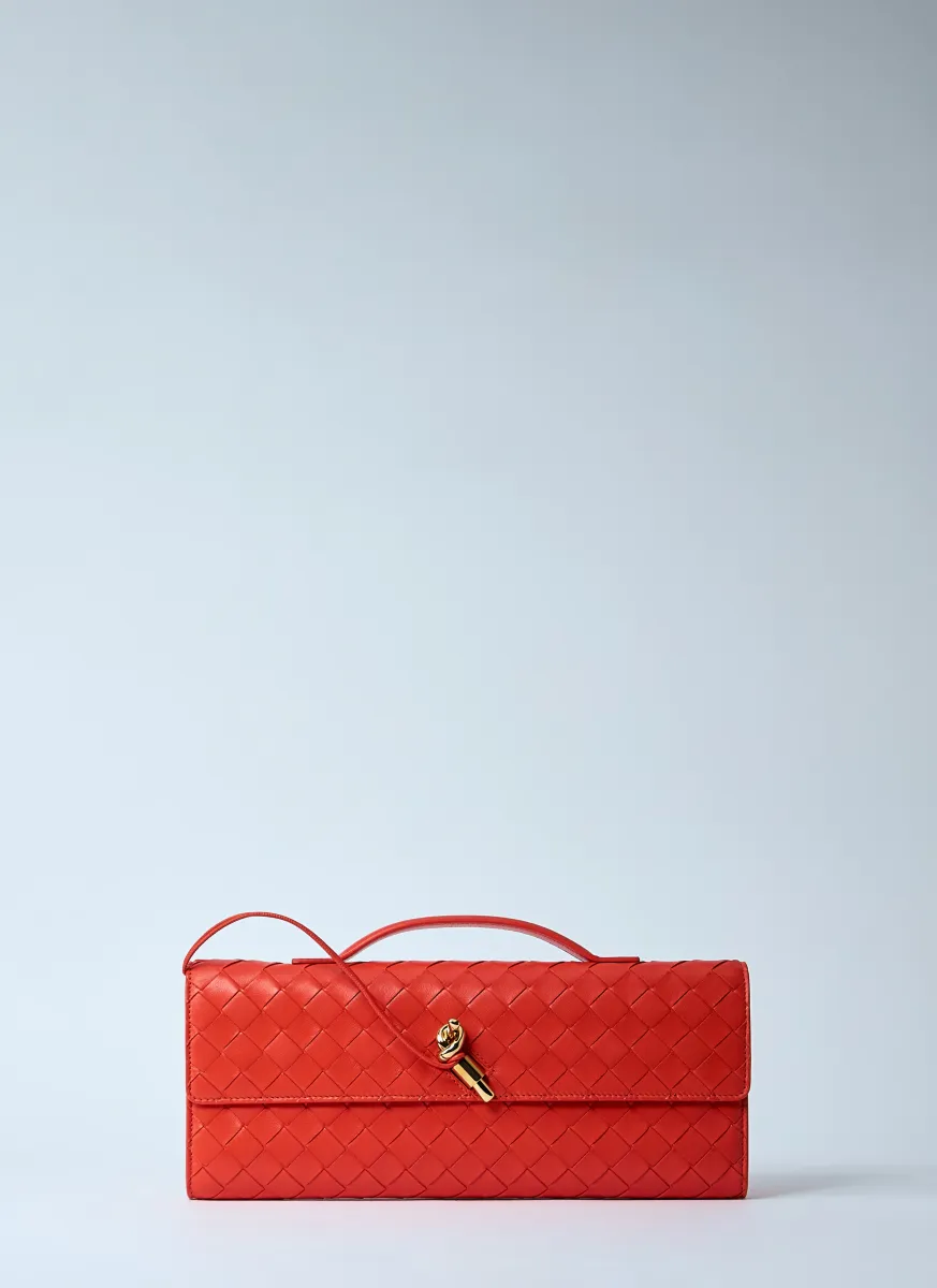 Long Andiamo Clutch