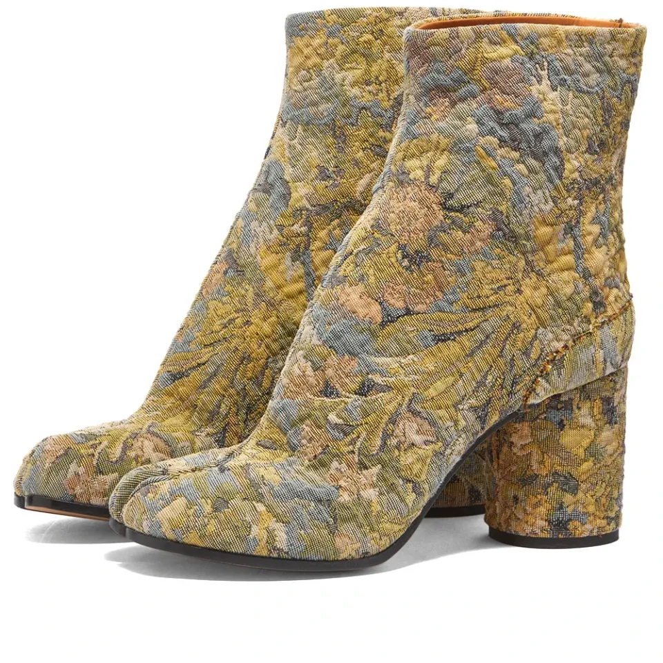 Tabi Boots