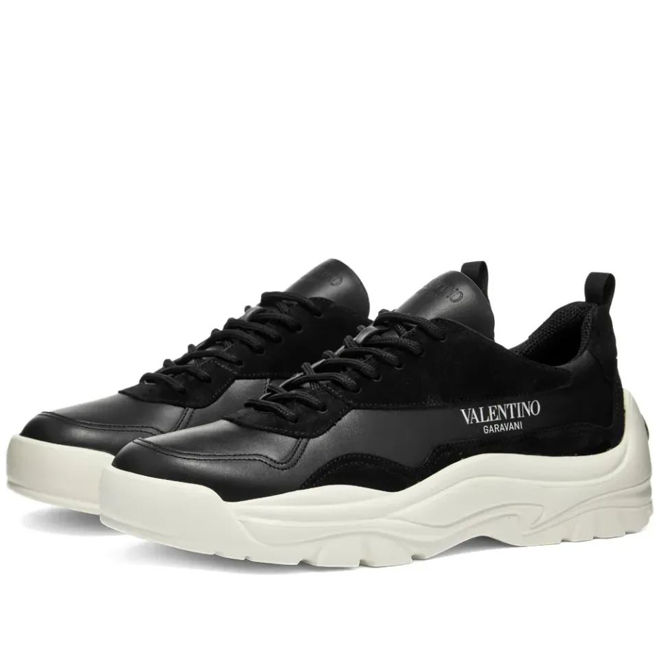 Gumboy Logo Sneaker