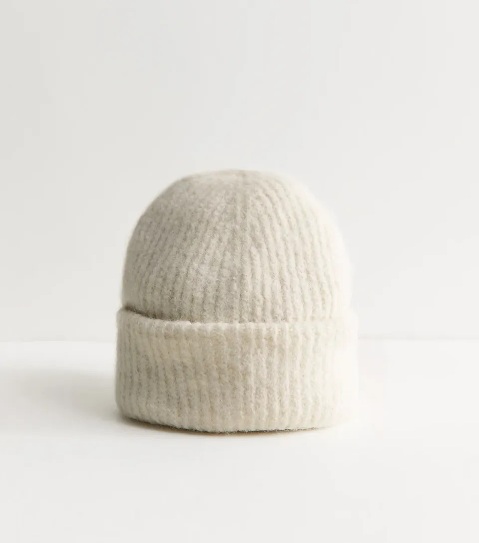 Cream Chunky Ribbed Knit Beanie