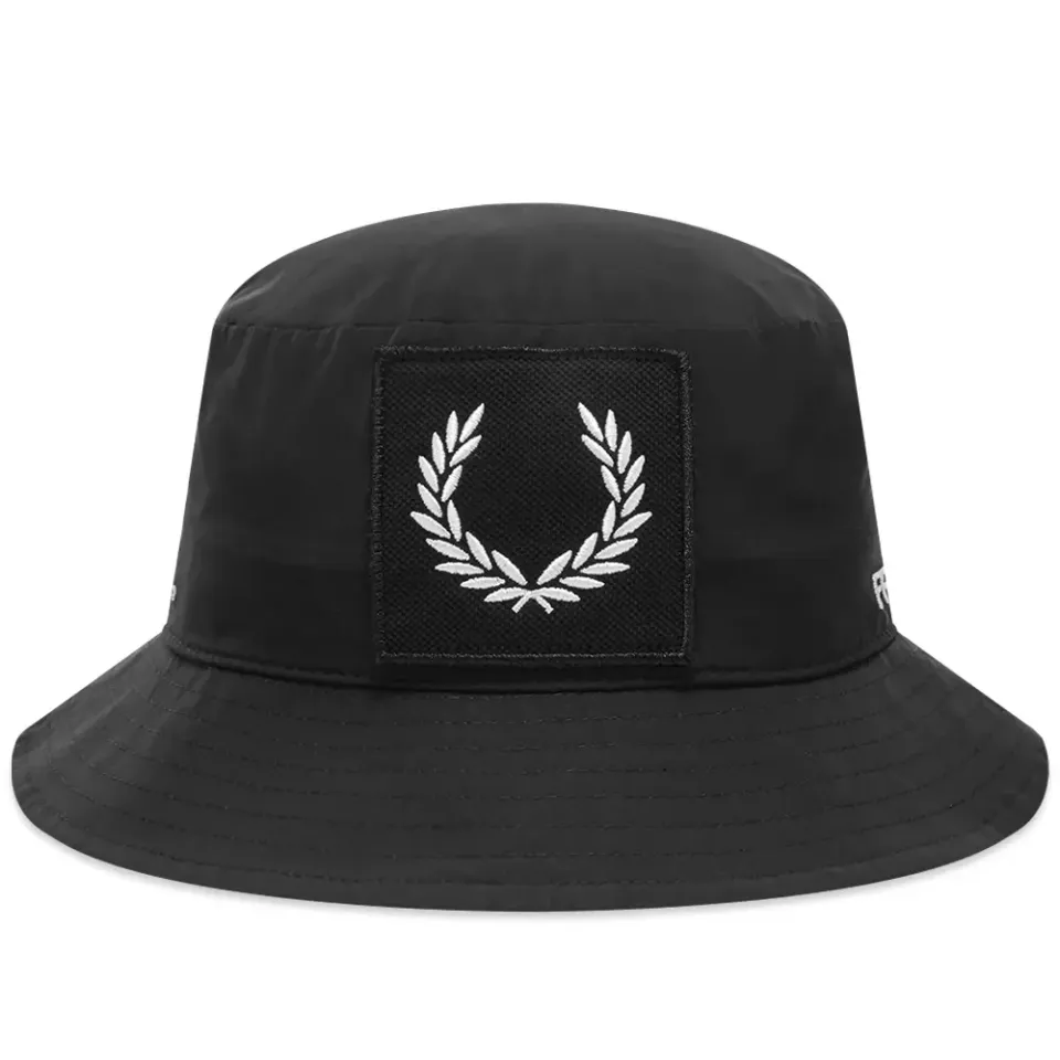Wreath Bucket Hat