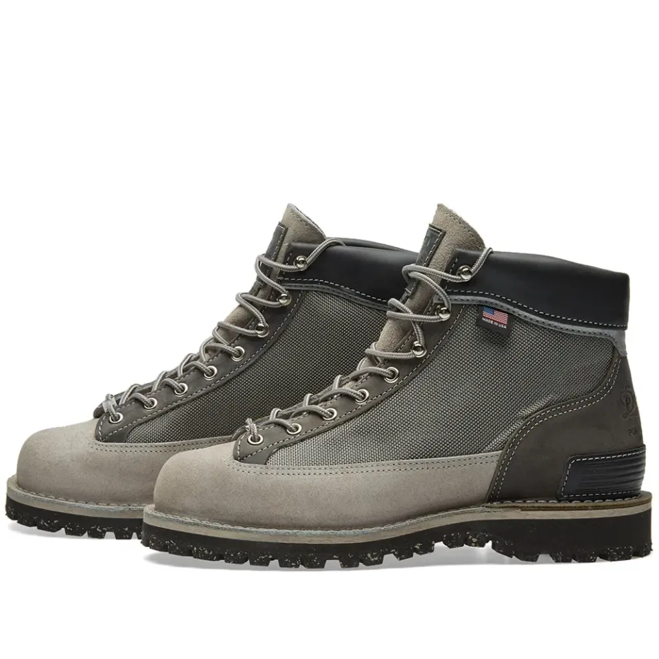 x New Balance Light Pioneer Boot