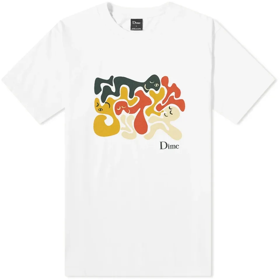 Laying Tee