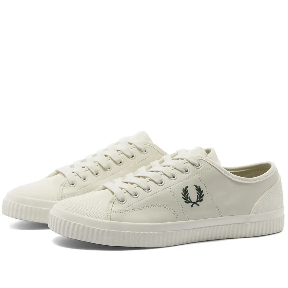 Hughes Low Leather Sneaker