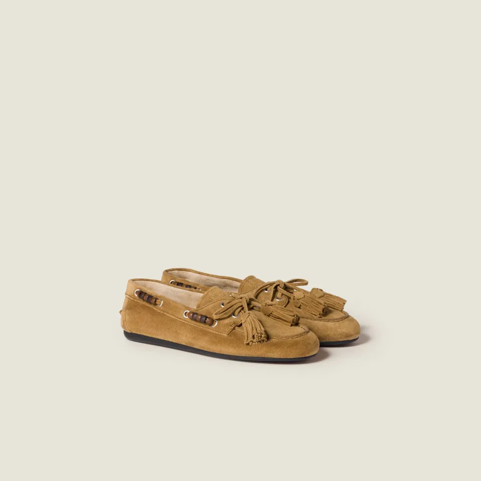 Suede Deck shoes with tassels
