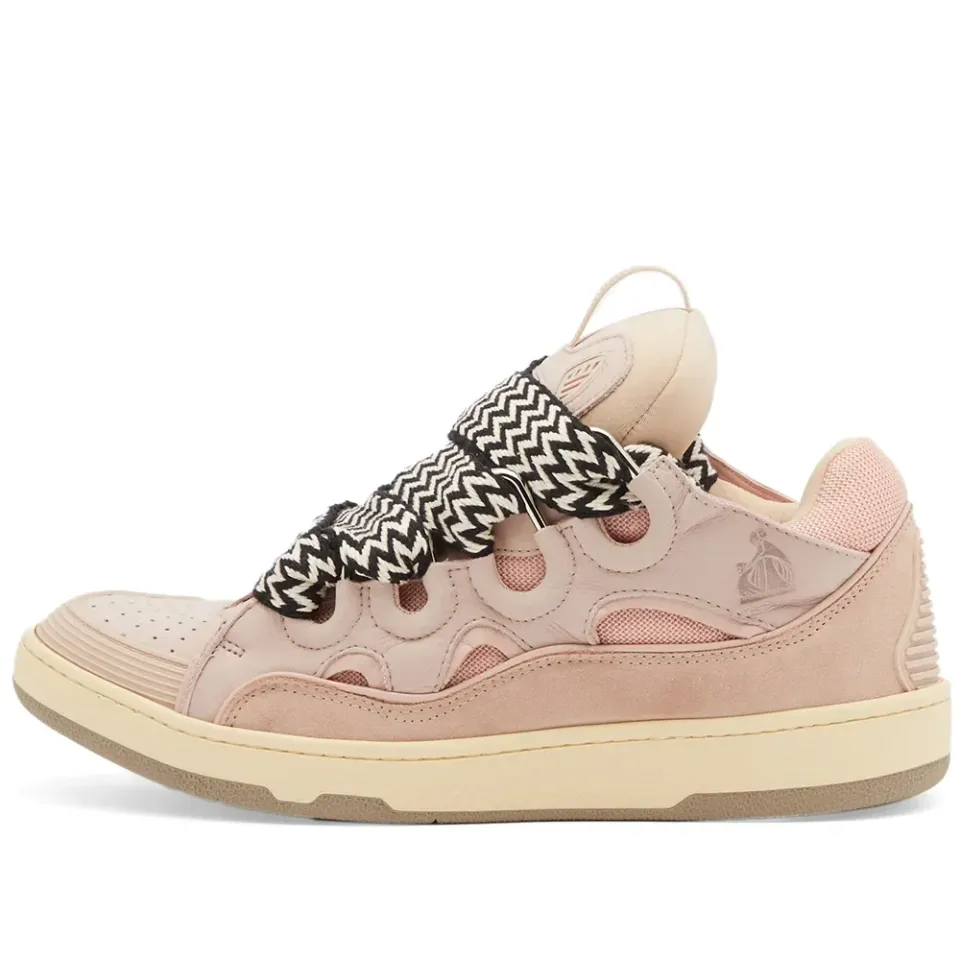 Curb Sneaker