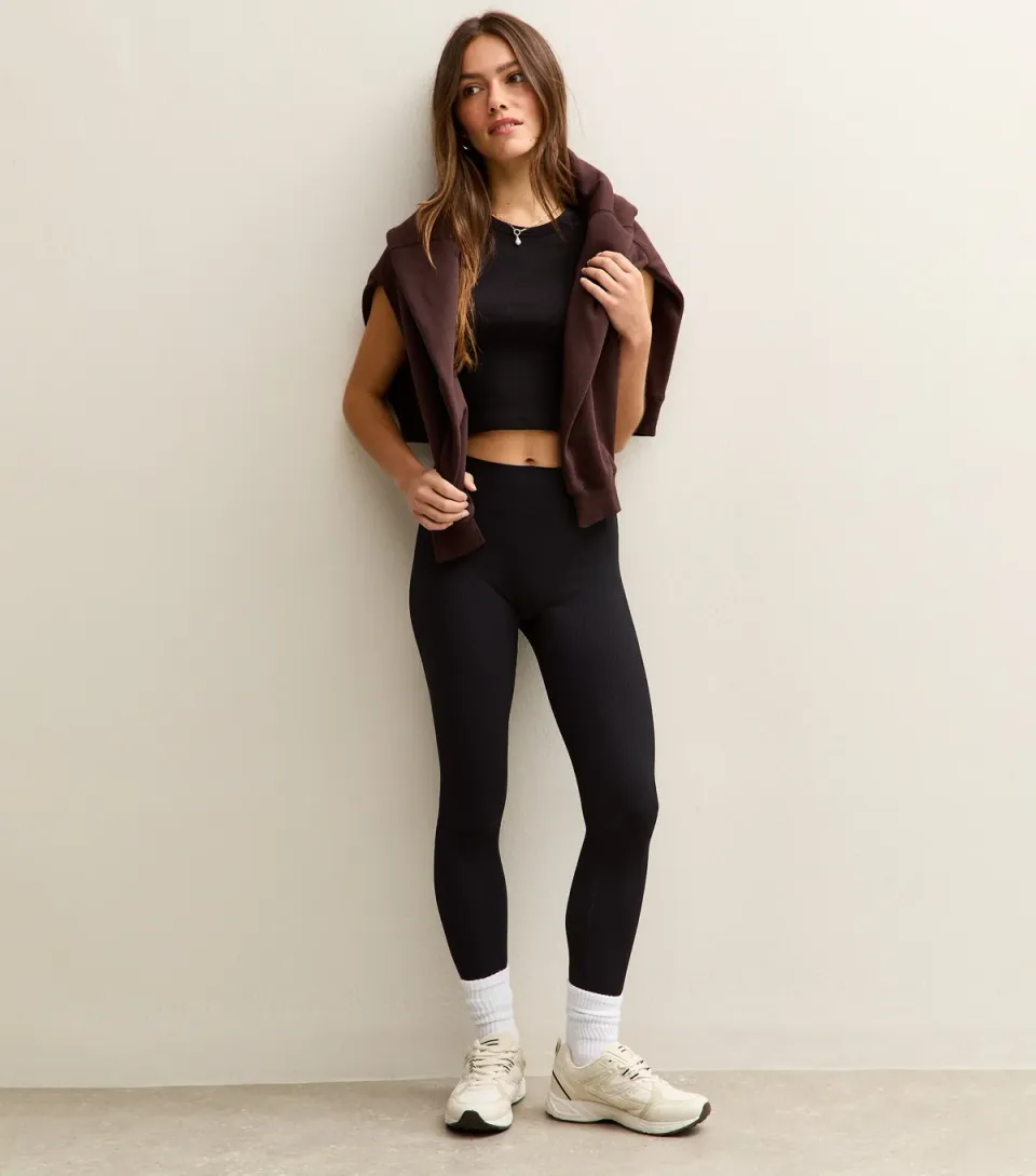 Women's Petite Black Seamless Leggings