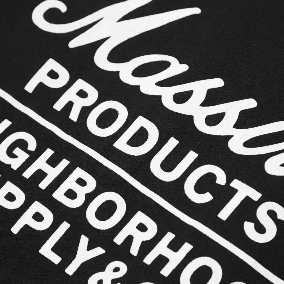 Massive Tee