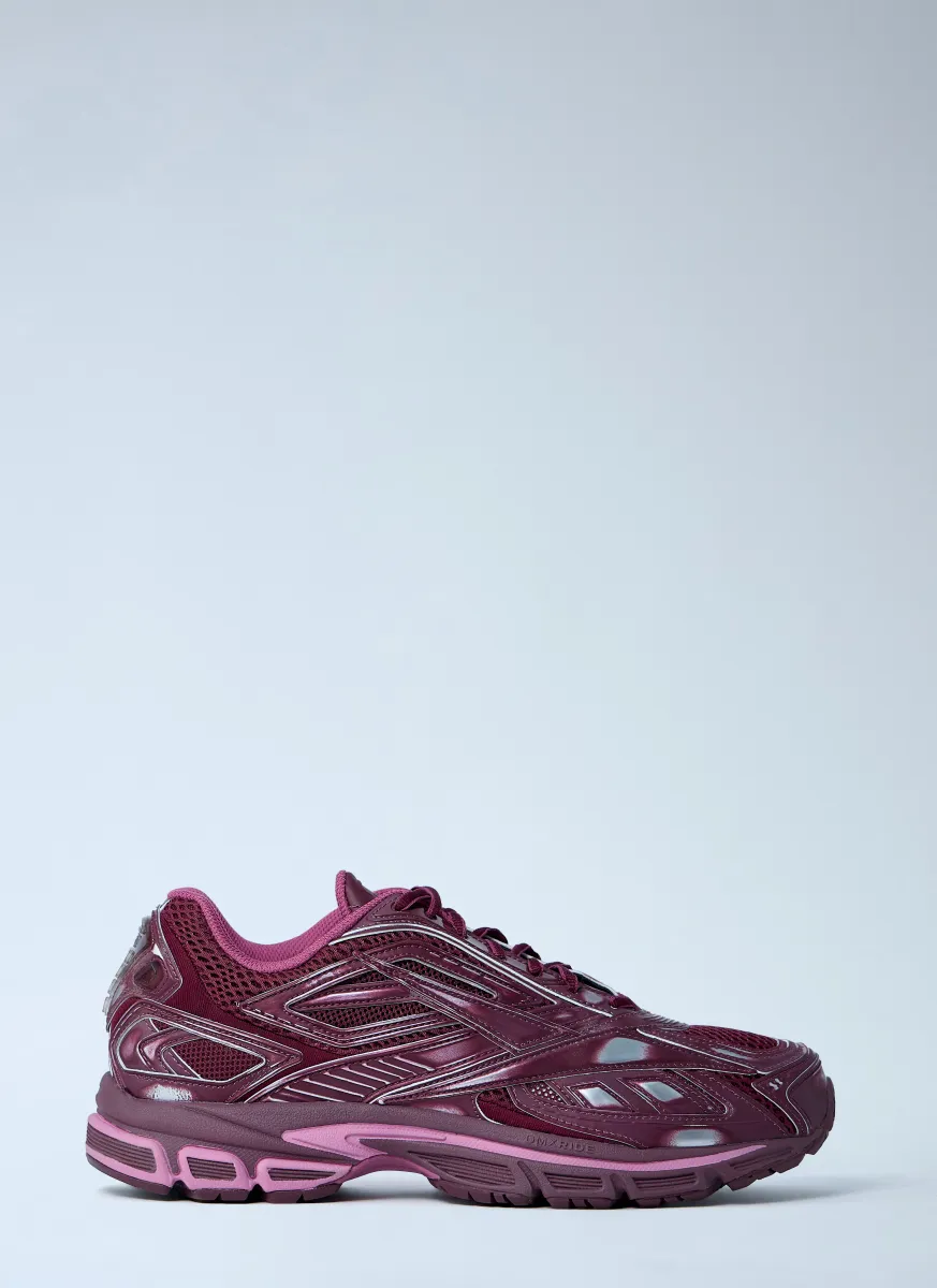 Premier Road Ultra Sneakers