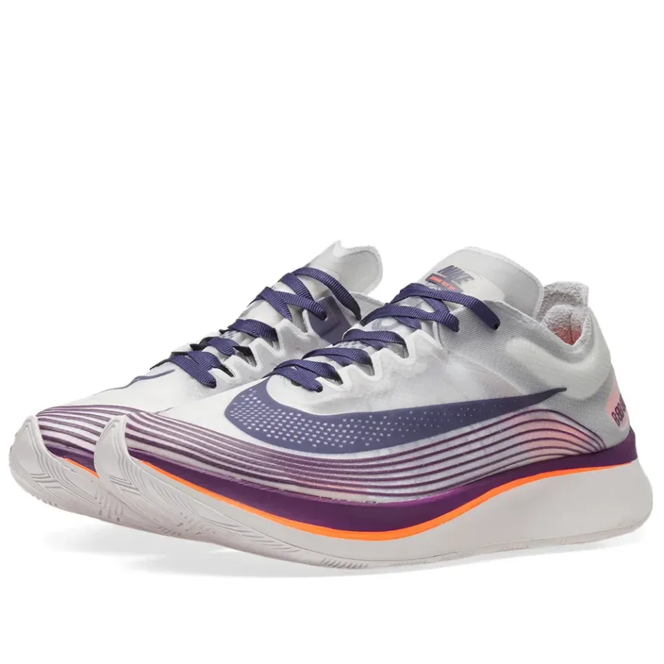 Zoom Fly