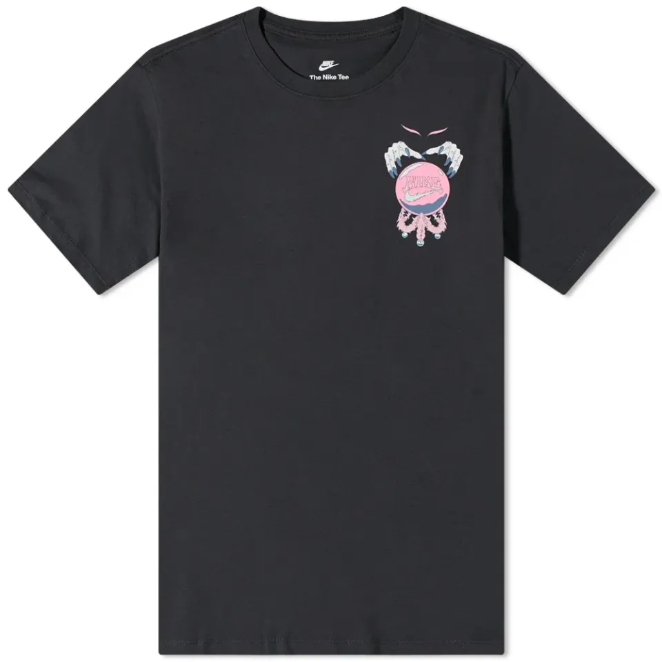 Nike Fantasy Graphic T-Shirt