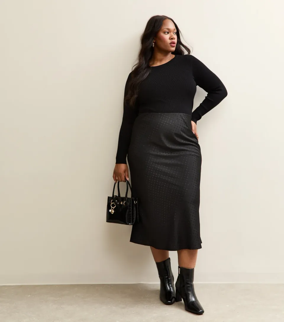 Women's Plus Size Black Satin Bias Cut Spot Midi Skirt Curves