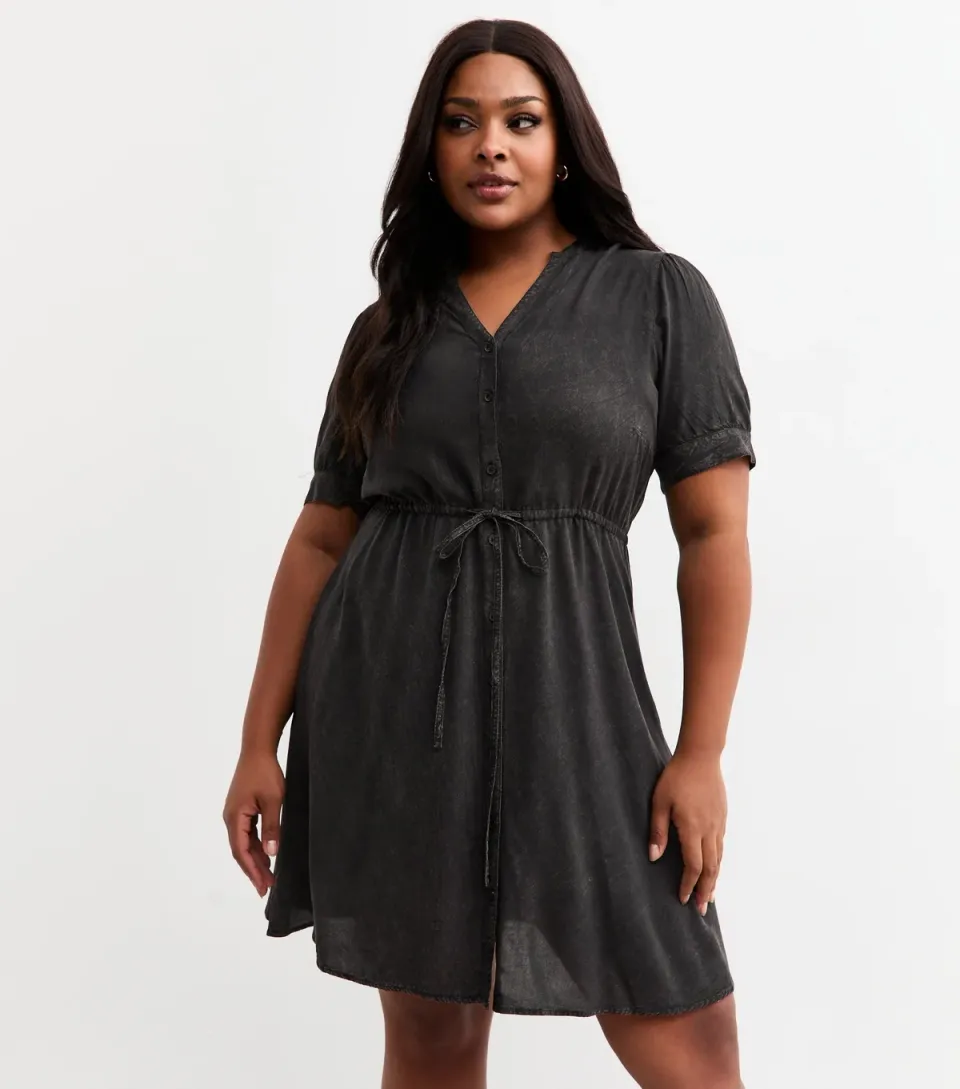 Women's Plus Size Black Denim V Neck Short Sleeve Front Tie Mini Dress Curves