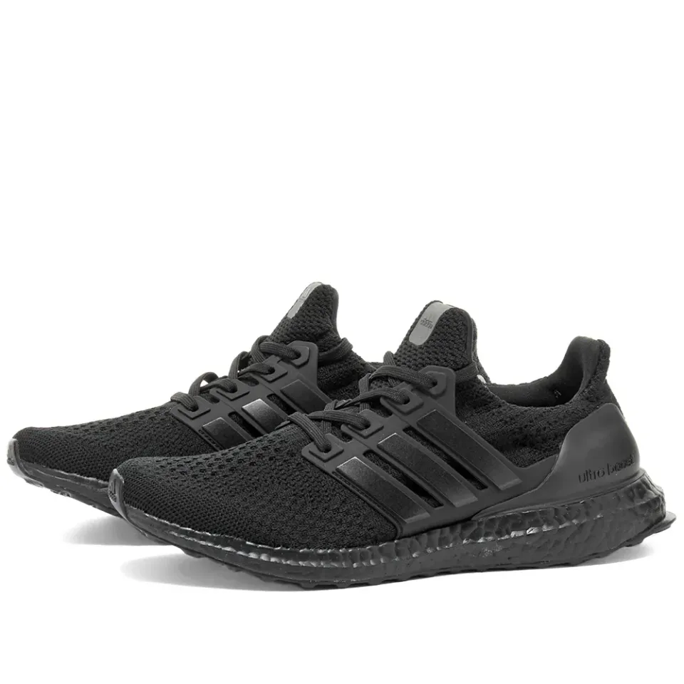 Ultraboost 5.0 DNA W