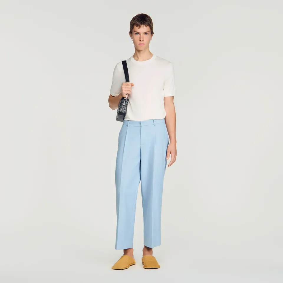 Wide-leg trousers with creases