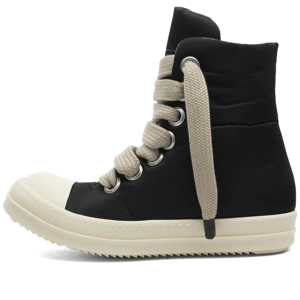High Jumbo Lace Puffer Sneaker