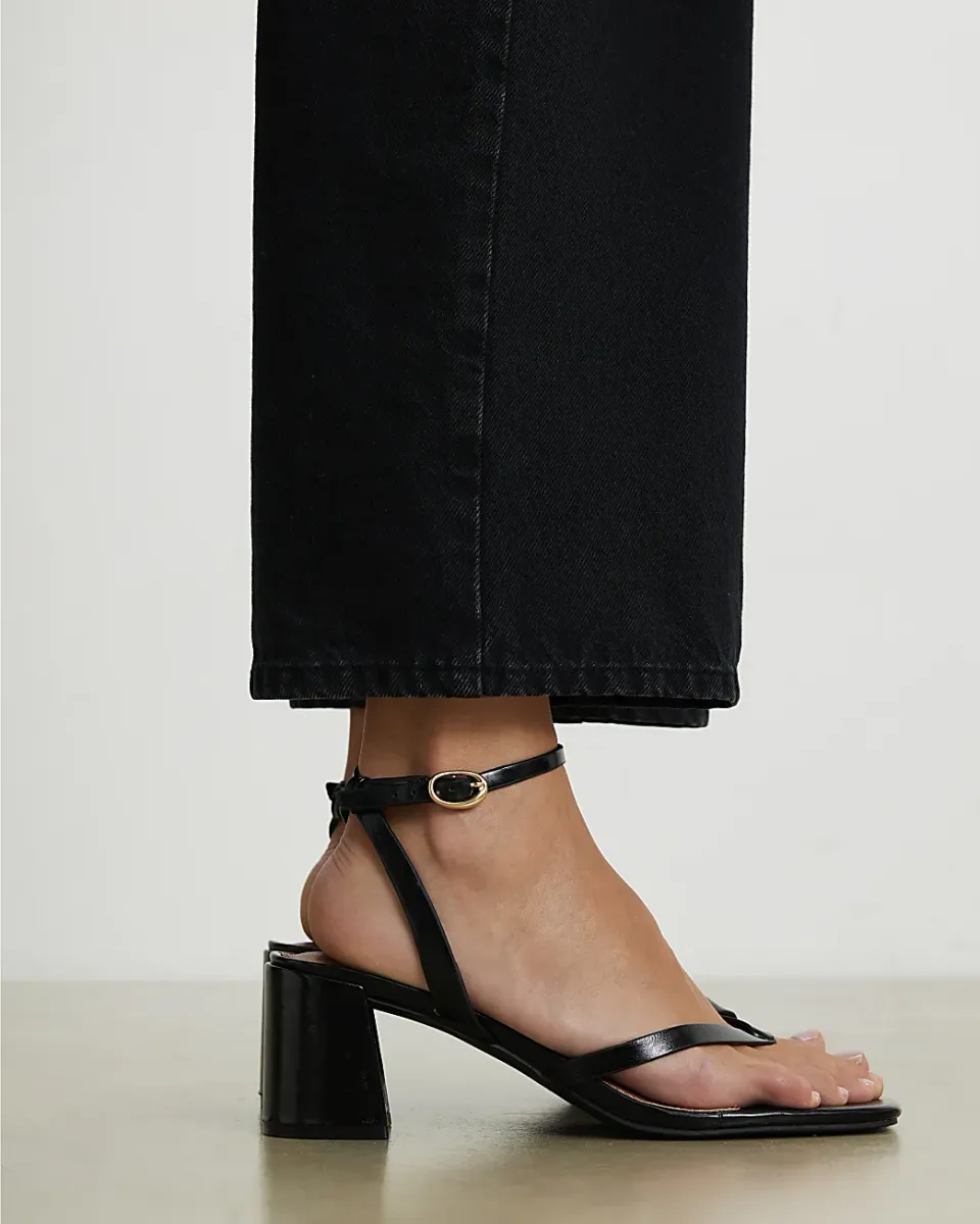 Block Heel Toe Thong Sandals