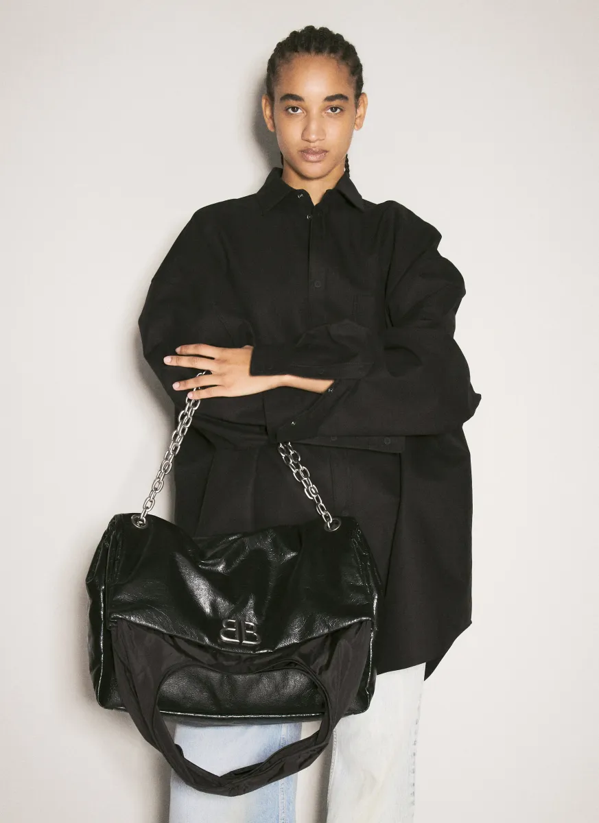 Monaco Large Chain Plus Shoulder Bag