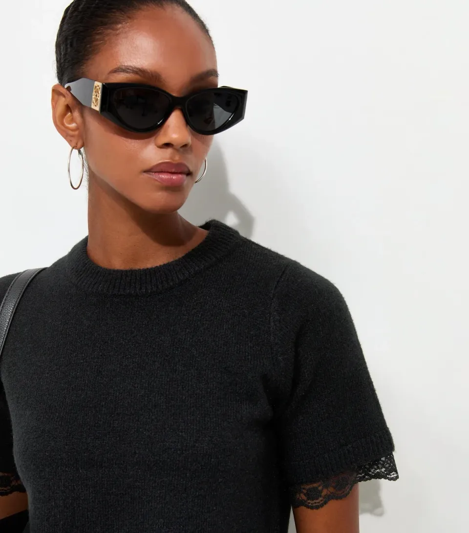 Women's Black Lace Trim Knit T-Shirt