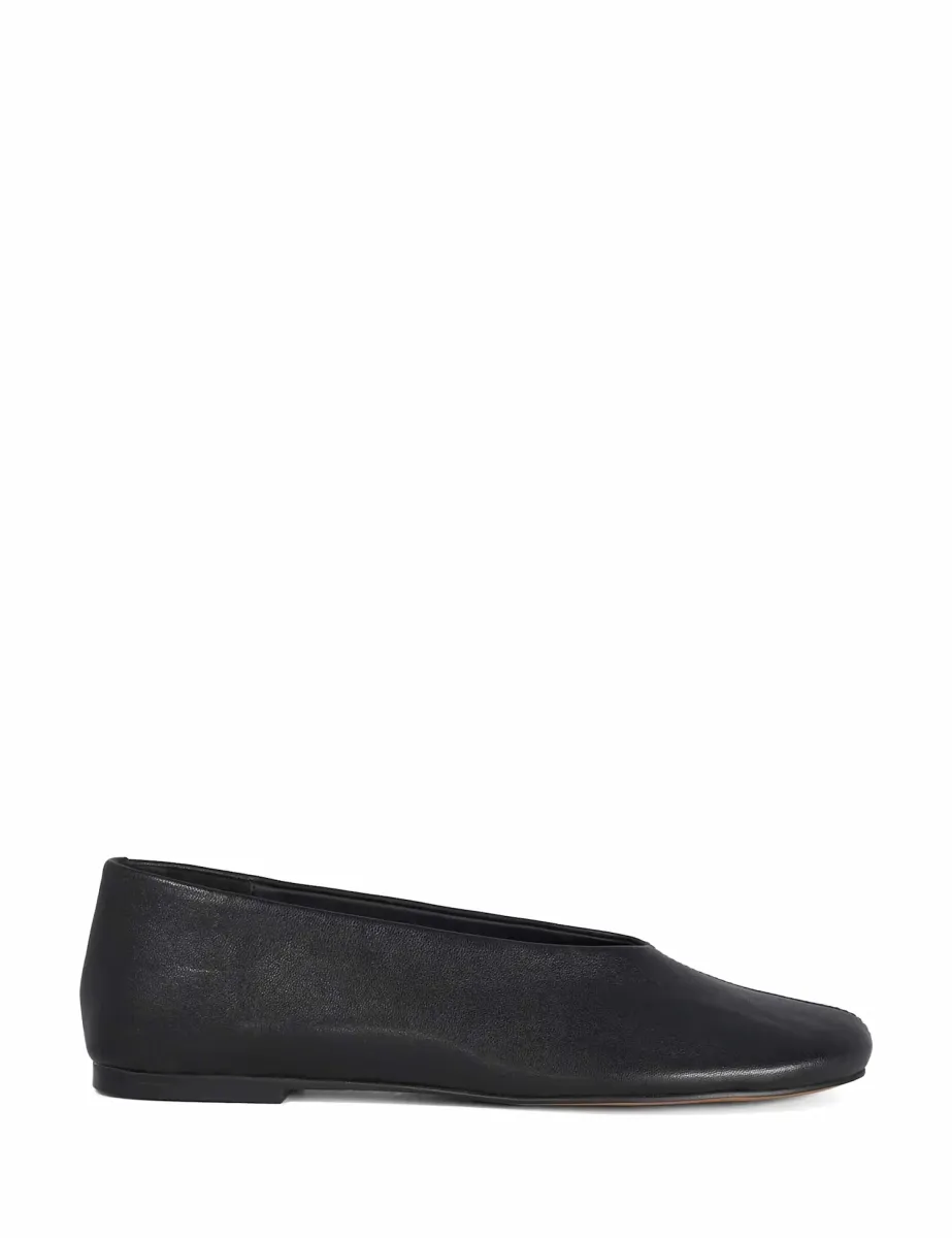 Leather High Cut Round Toe Ballet Pumps