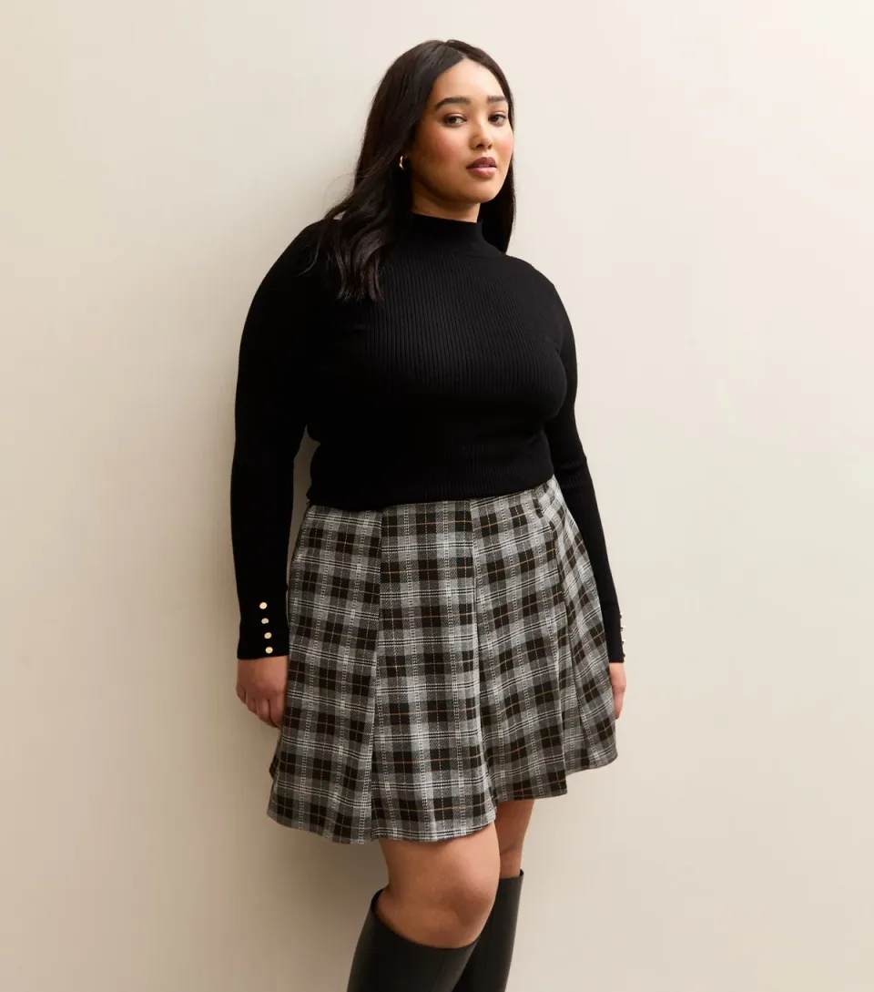 Women's Plus Size Grey Checked Pattern Mini Skirt Curves