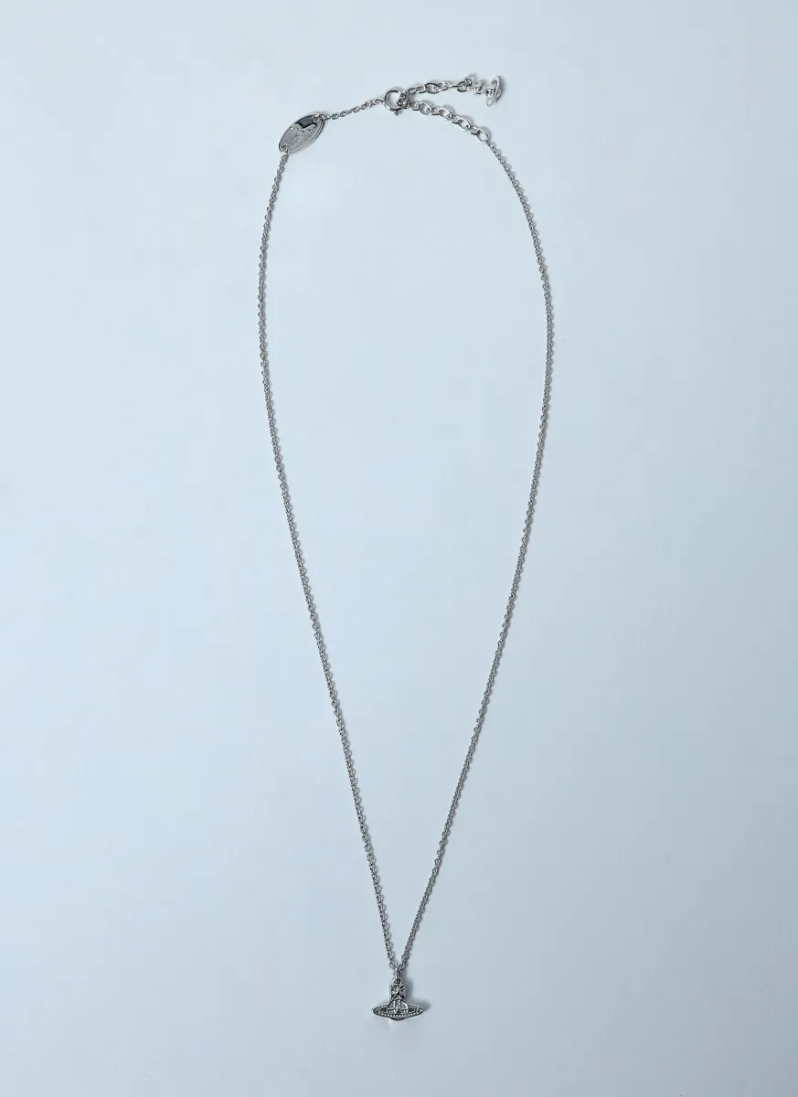 Oslo Pendant Necklace