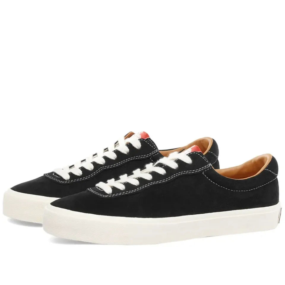 Suede Low Sneaker