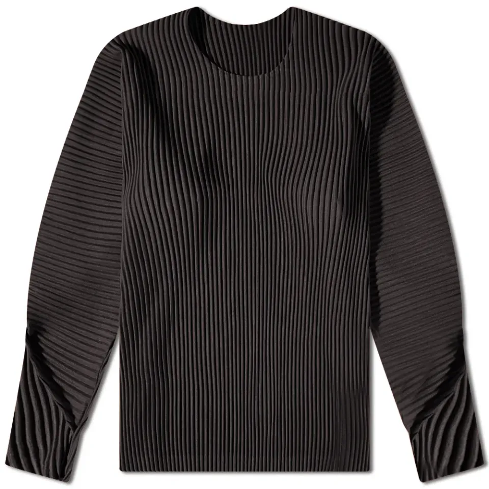 Long Sleeve Arc Pleated T-Shirt