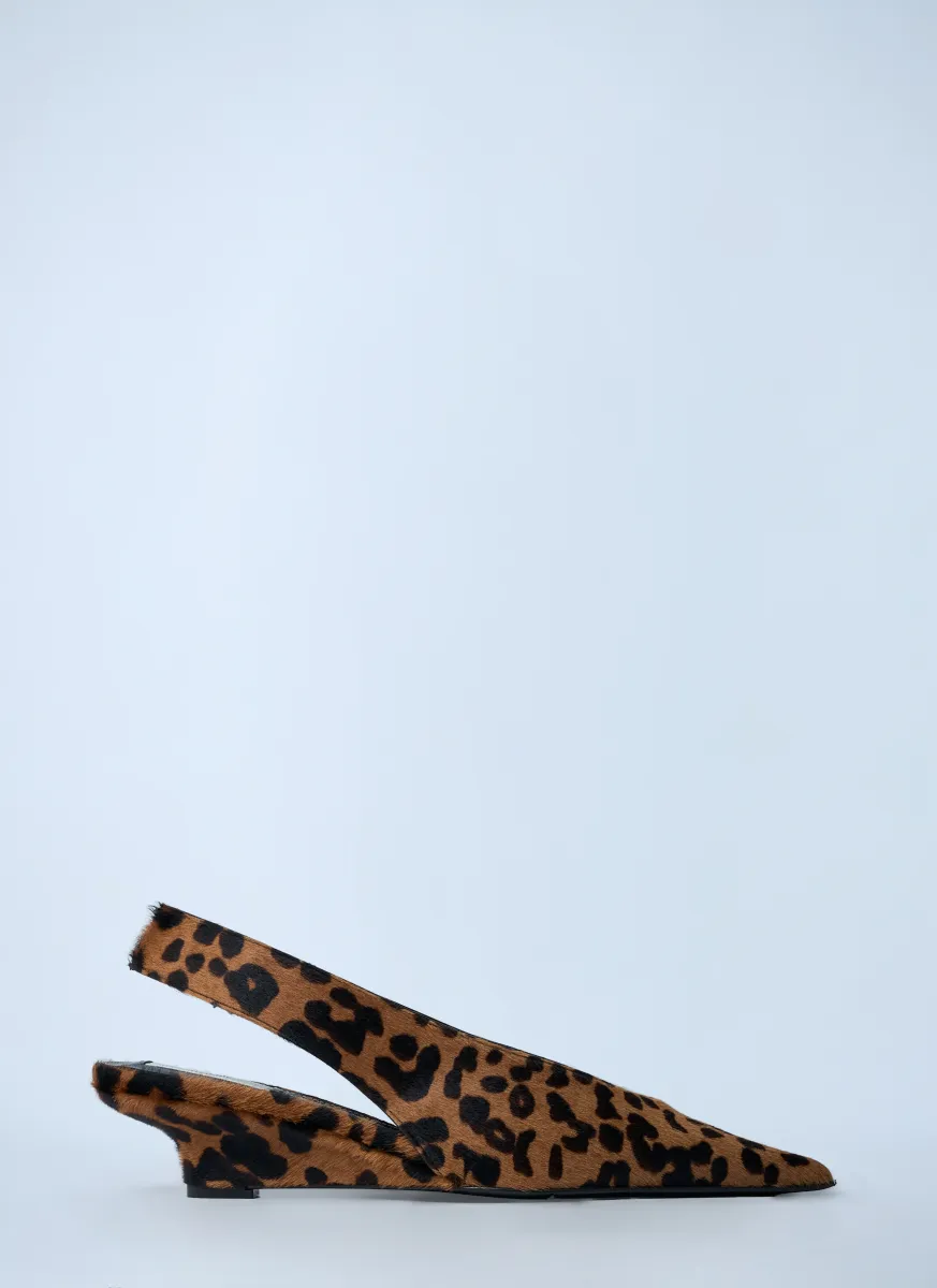 Leather Pointed Wedge-Heels