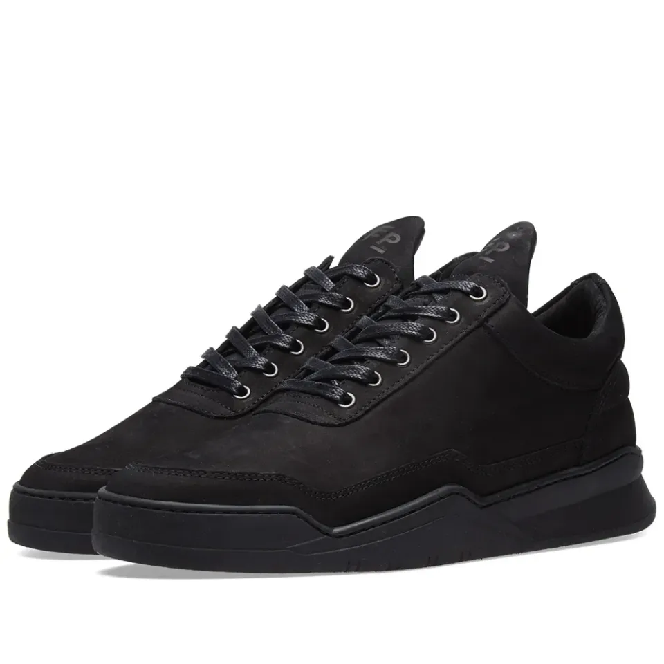 Low Top Sneaker