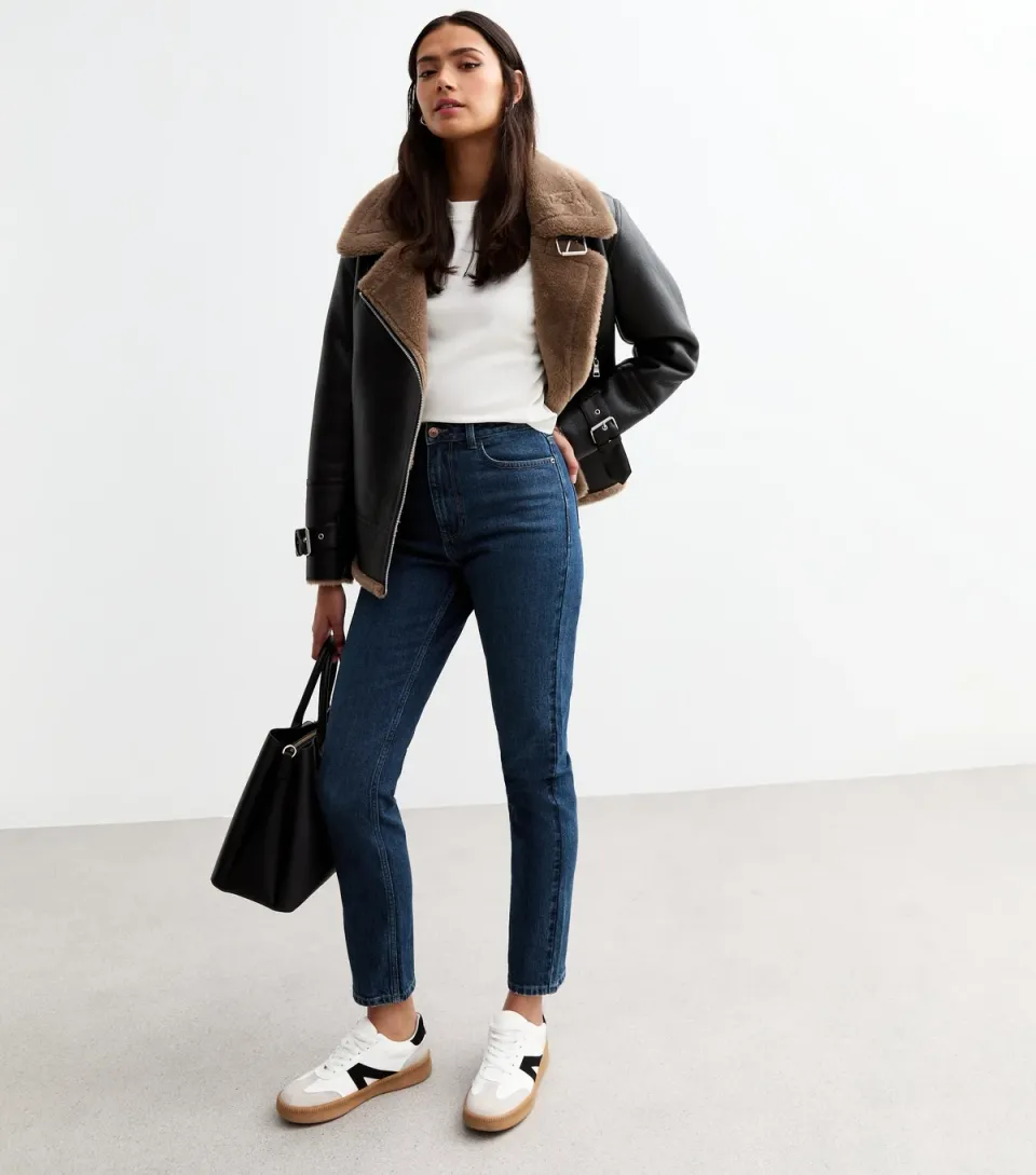 Women's Tall Hannah Straight Leg Jeans
