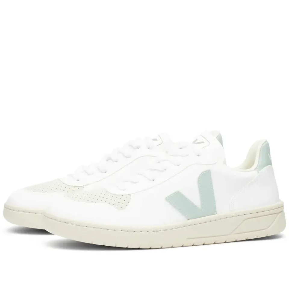 V-10 Sneaker