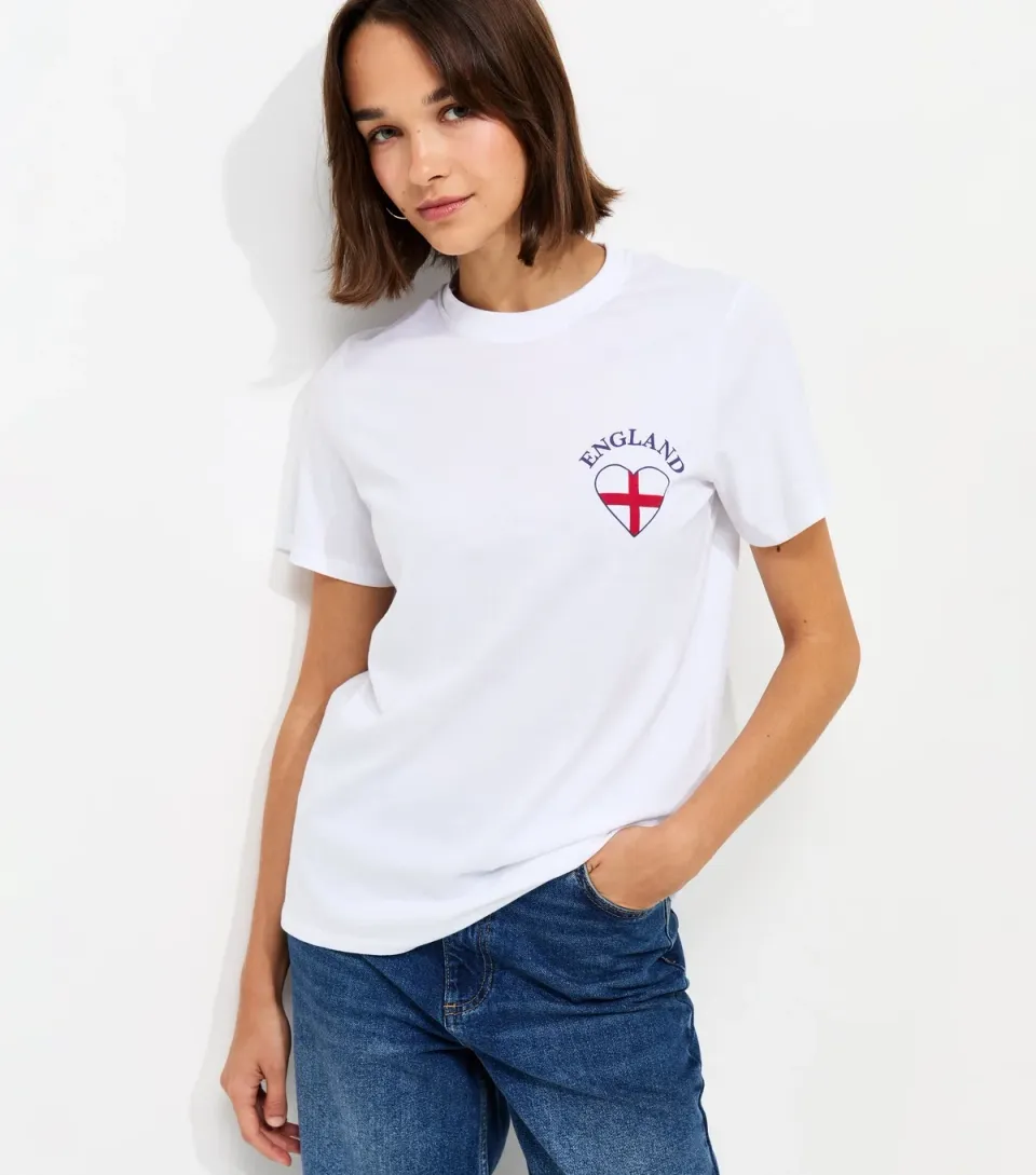 Women's White Cotton England Heart Print Relaxed T-Shirt