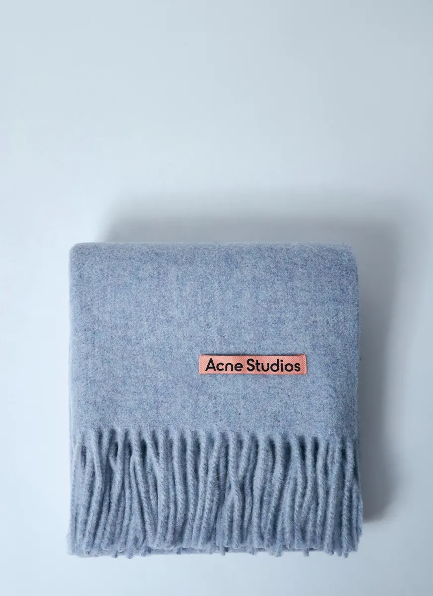 Narrow Fringe Wool Scarf