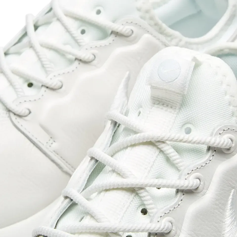 W Roshe Two SI