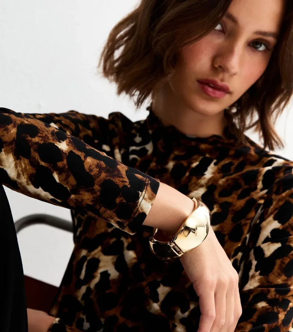 Gold Tone Chunky Hinged Cuff Bracelet