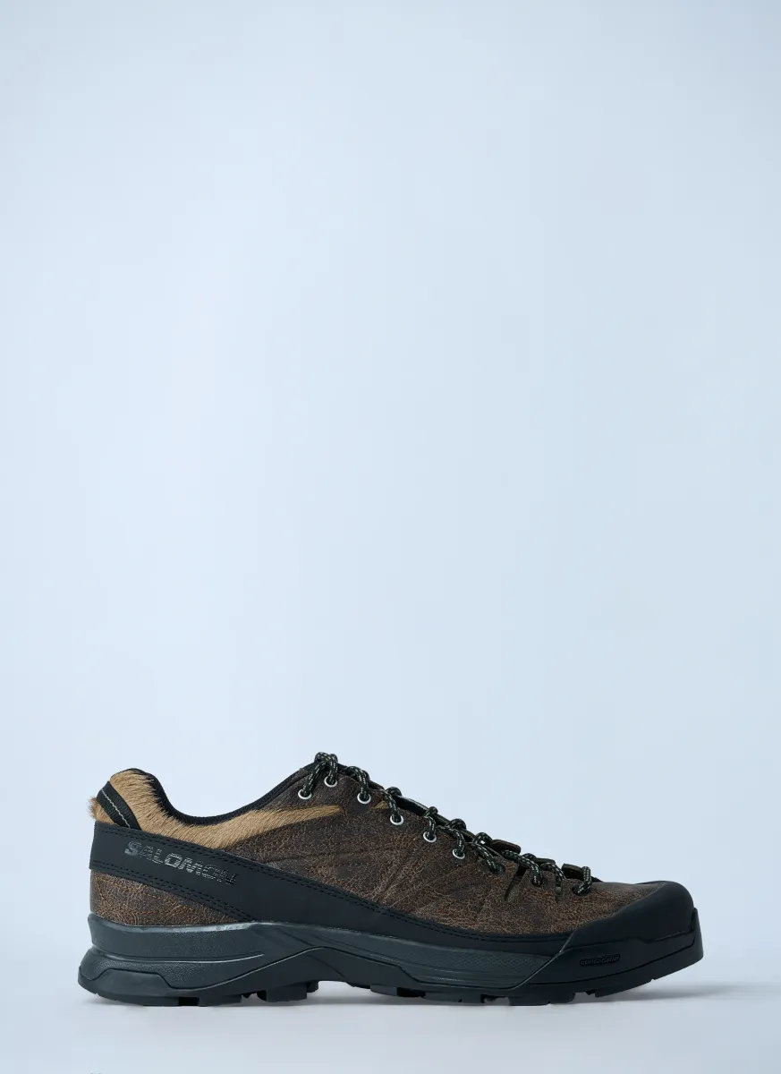 X-ALP Low Distressed Sneakers