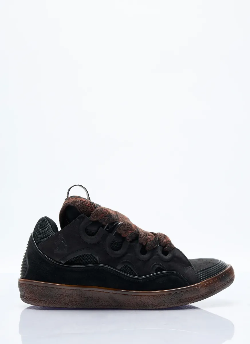 Curb Sneakers