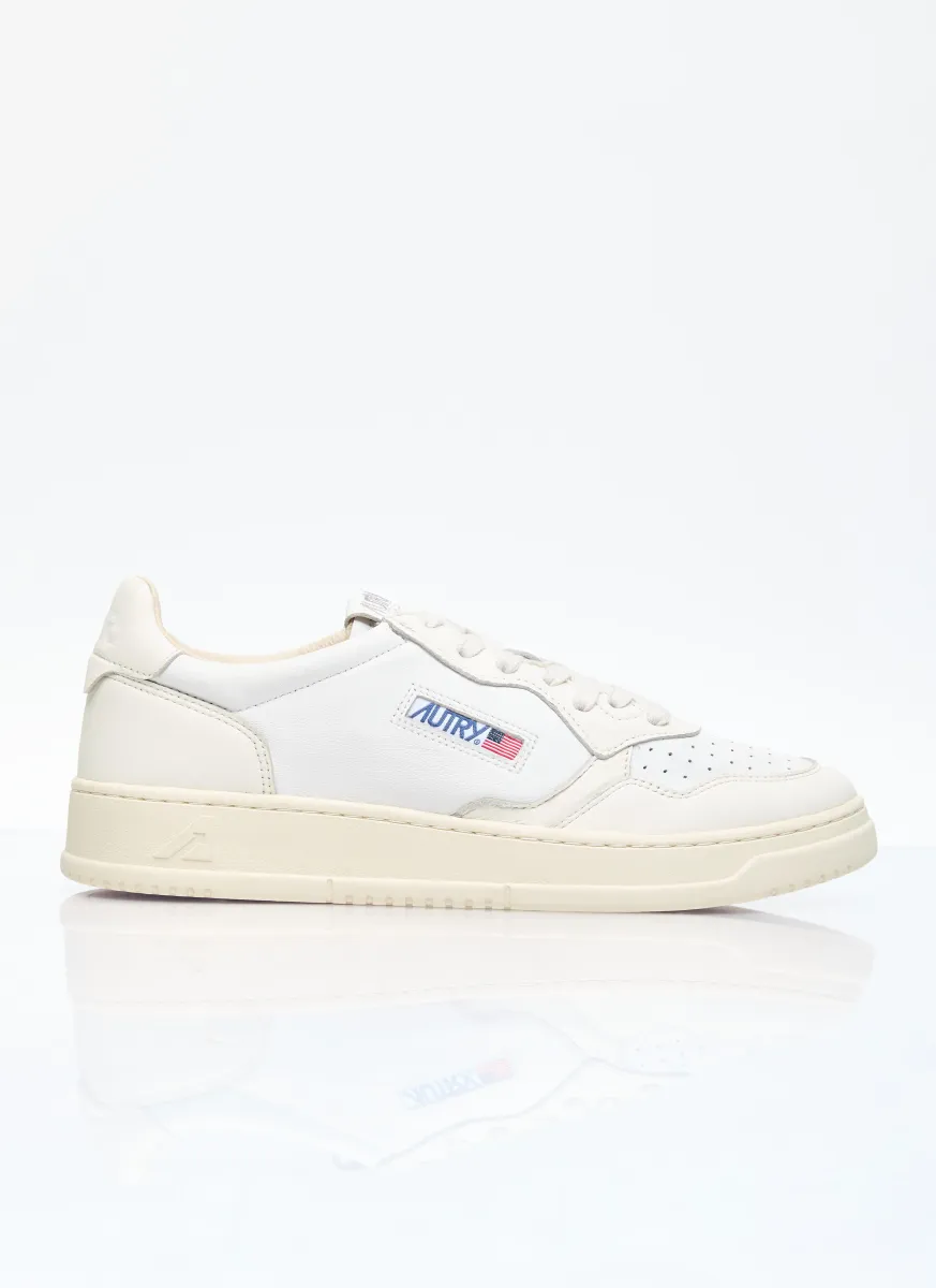 Medalist Low Top Sneakers