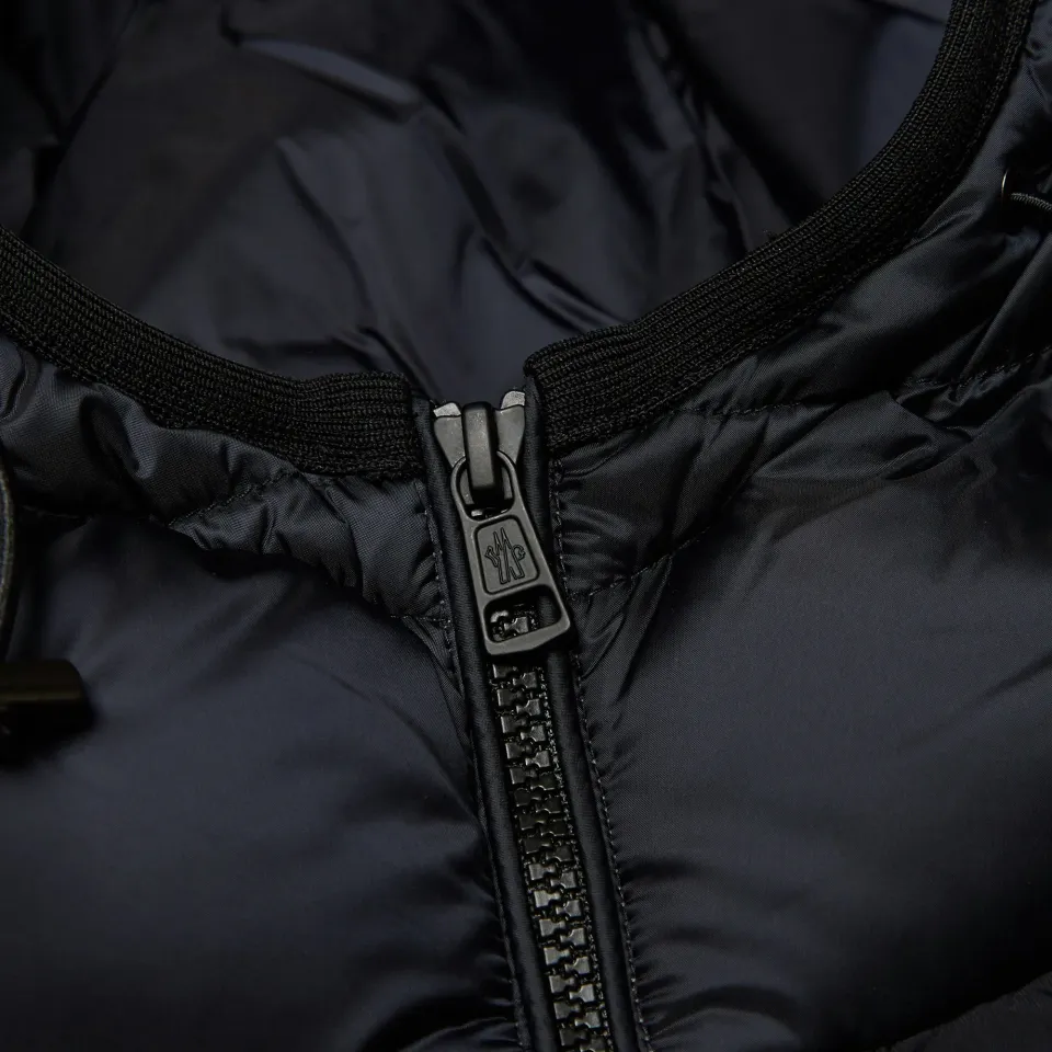 Ray Hooded Gilet