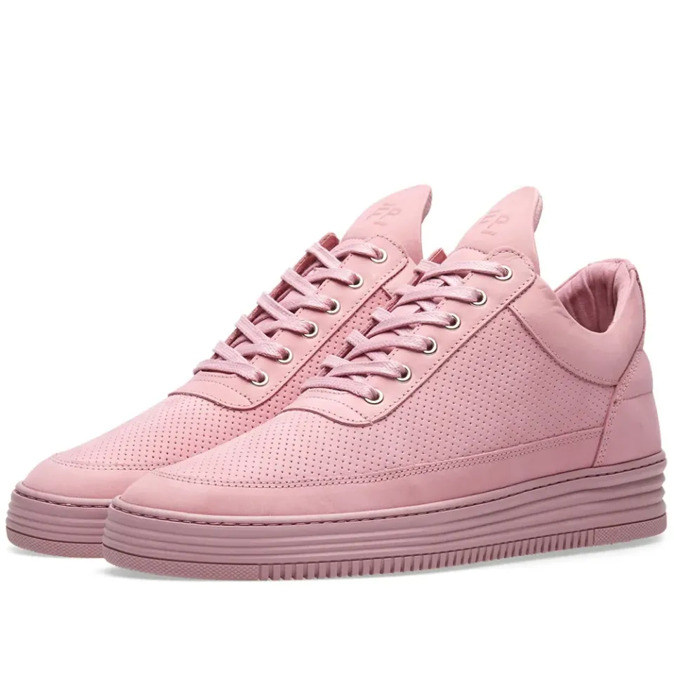 Low Top Sneaker