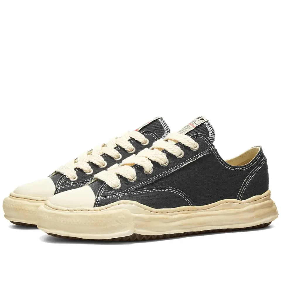 Peterson Original Low Top Canvas Sneaker