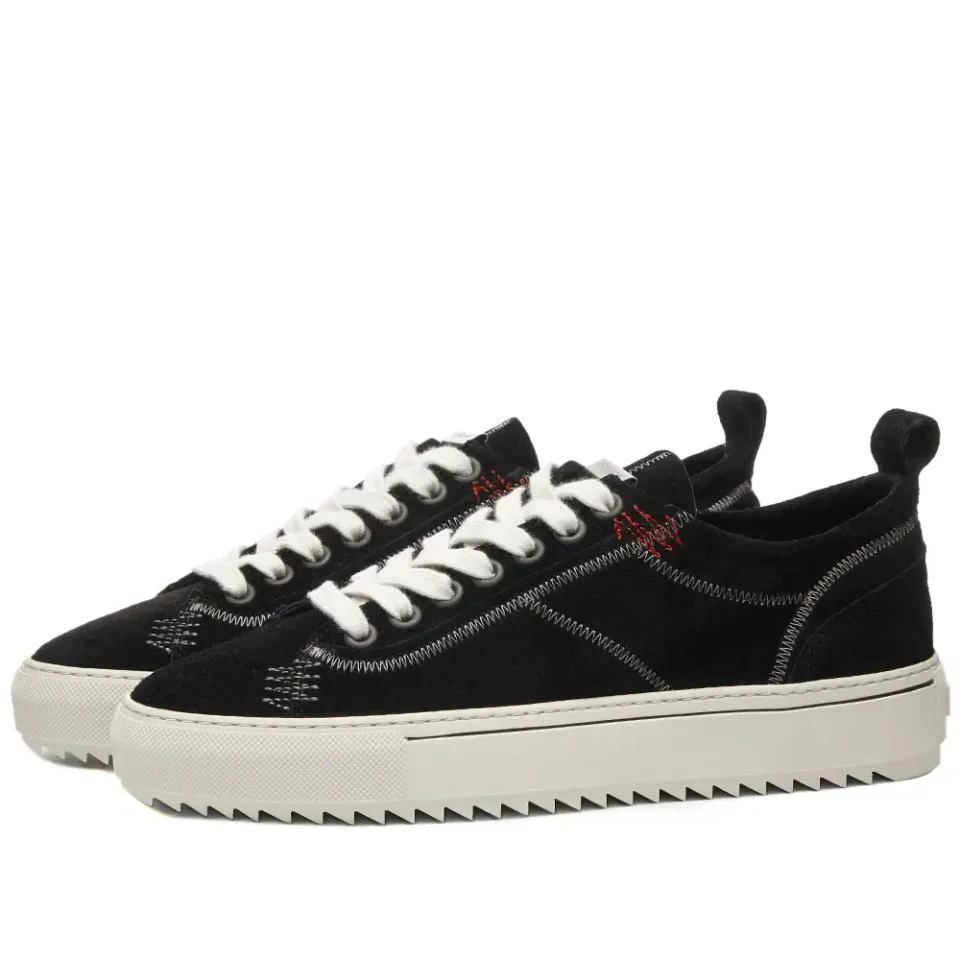 Alpha Low Sneaker