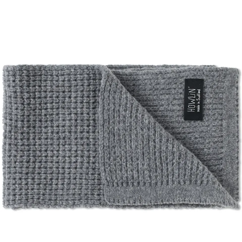 Howlin' Majestic Scarf