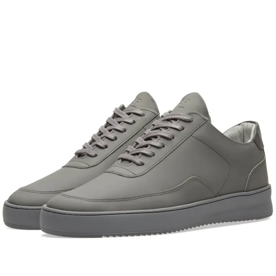 Low Mondo Sneaker